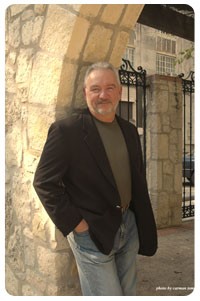 paulleaningwall